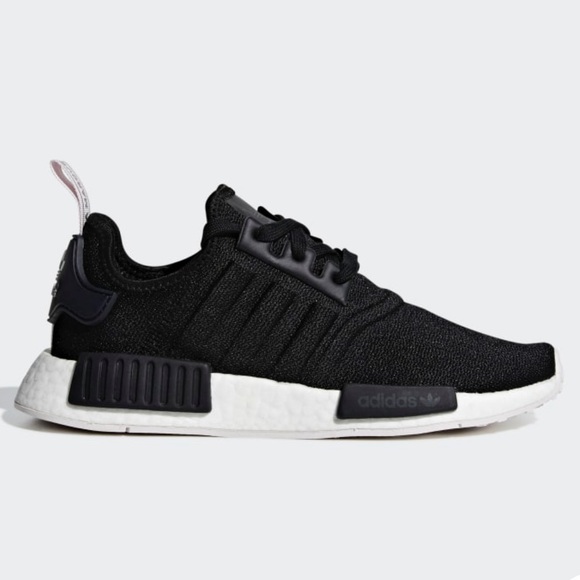 women's nmd r1 knit lace up sneakers